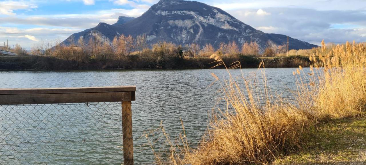 Gite La Montagnette Ruffieux Exterior foto